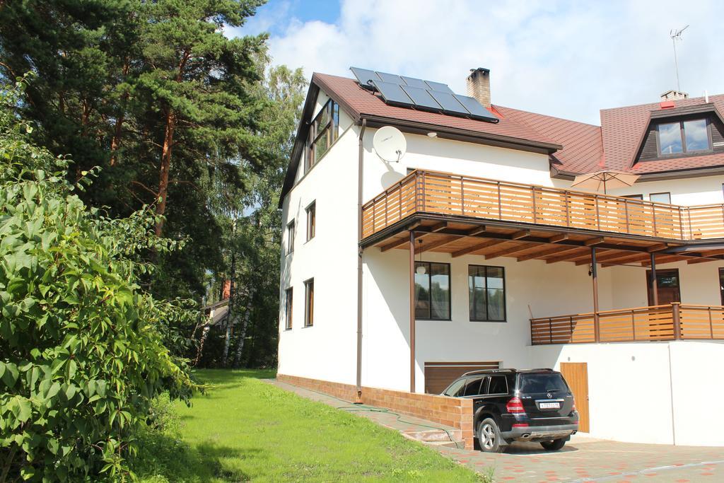 Villa Neubad Saulkrasti Exterior photo