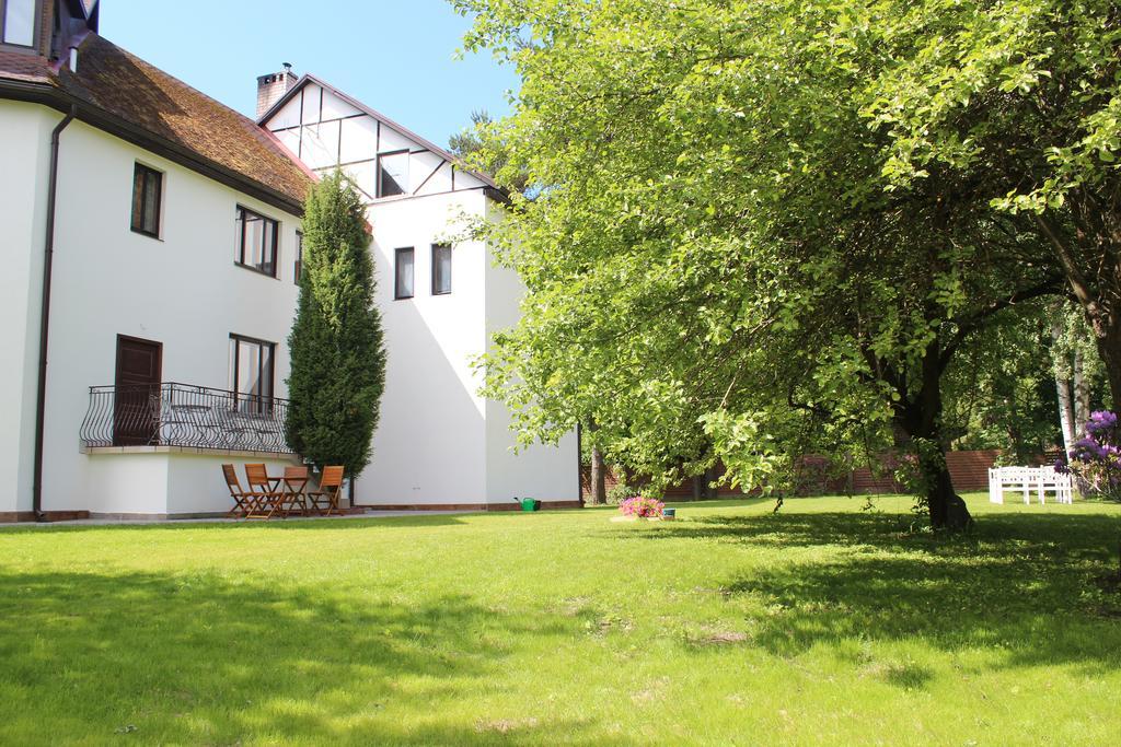Villa Neubad Saulkrasti Exterior photo